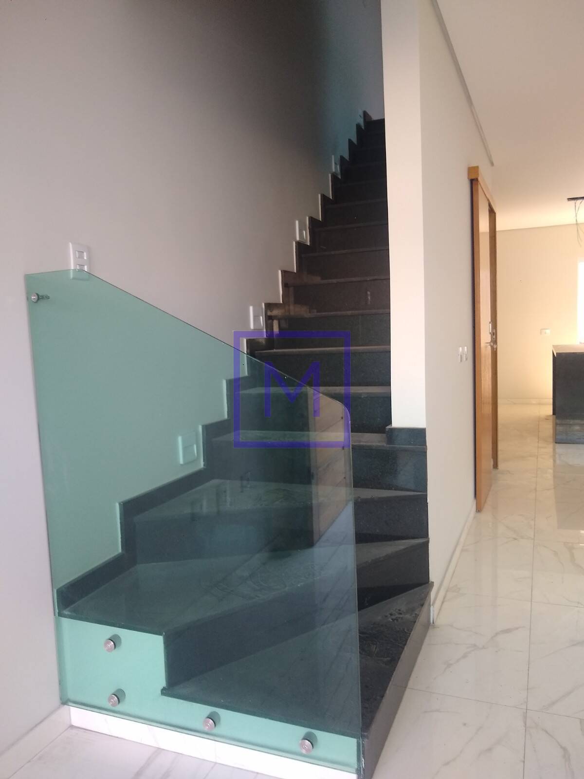 Casa à venda com 3 quartos, 220m² - Foto 9