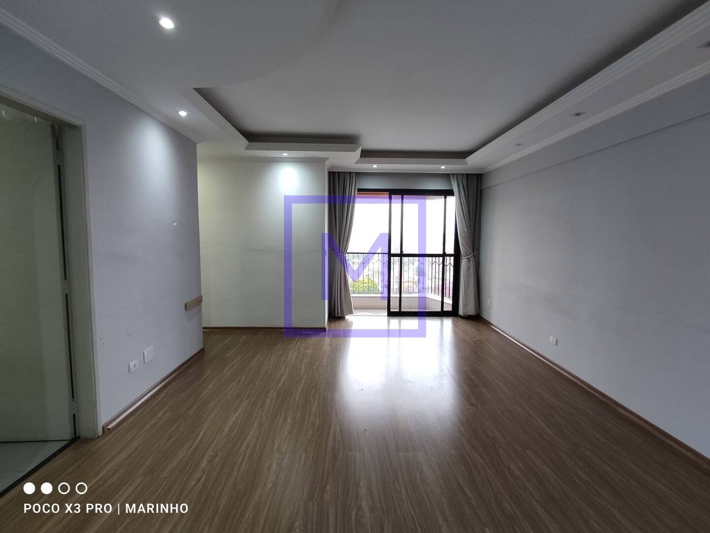 Apartamento à venda com 2 quartos, 74m² - Foto 1