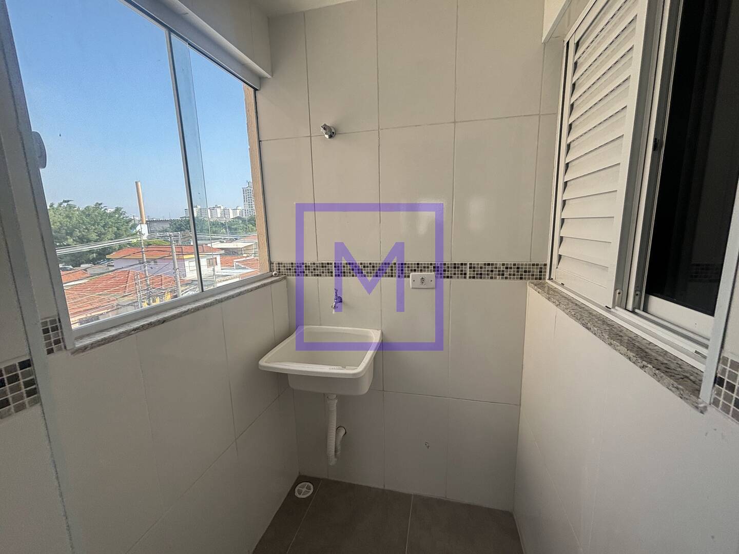 Apartamento à venda com 2 quartos, 40m² - Foto 7