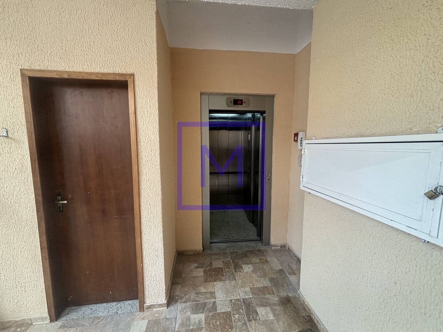 Apartamento à venda com 2 quartos, 40m² - Foto 9