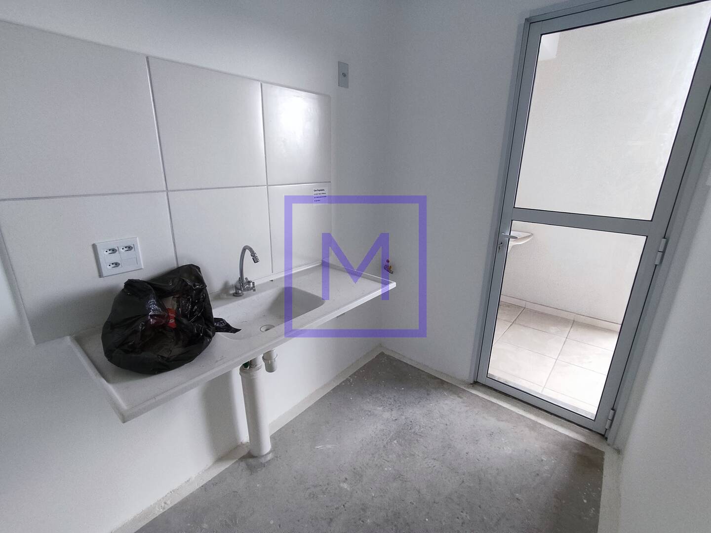 Apartamento à venda com 2 quartos, 43m² - Foto 3