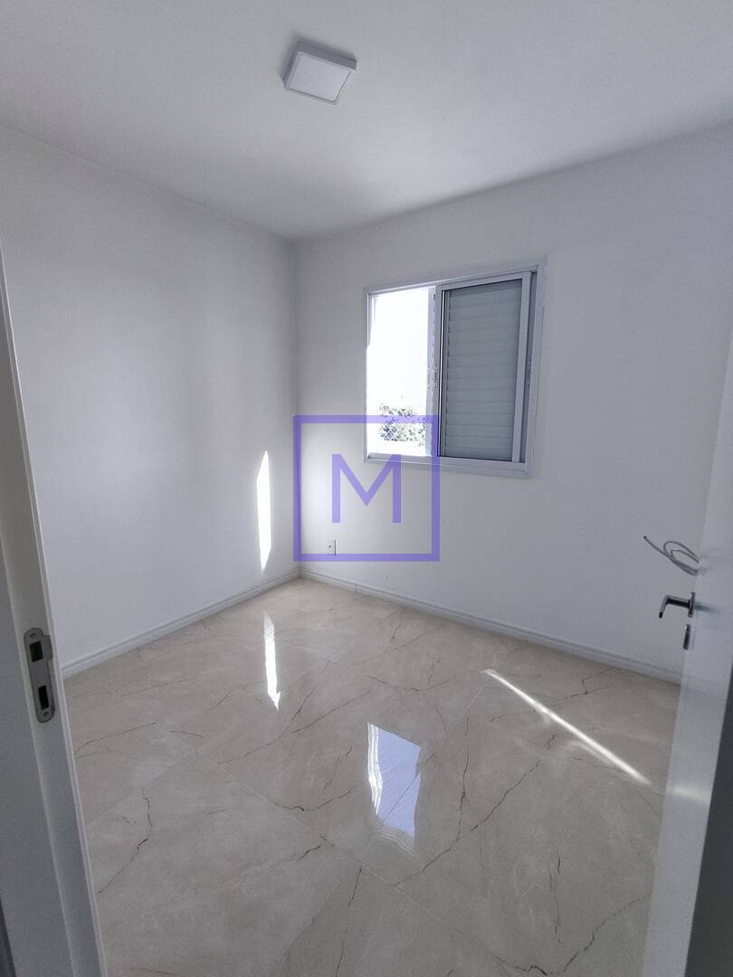 Apartamento para alugar com 2 quartos, 40m² - Foto 13