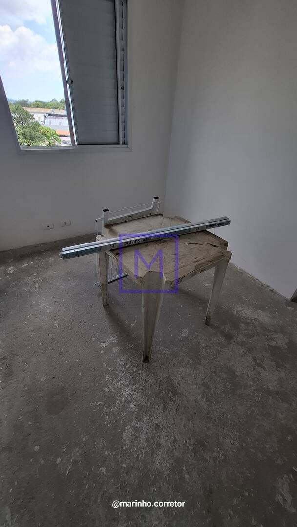 Apartamento à venda com 2 quartos, 49m² - Foto 17