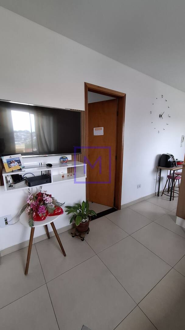 Apartamento à venda com 2 quartos, 41m² - Foto 4