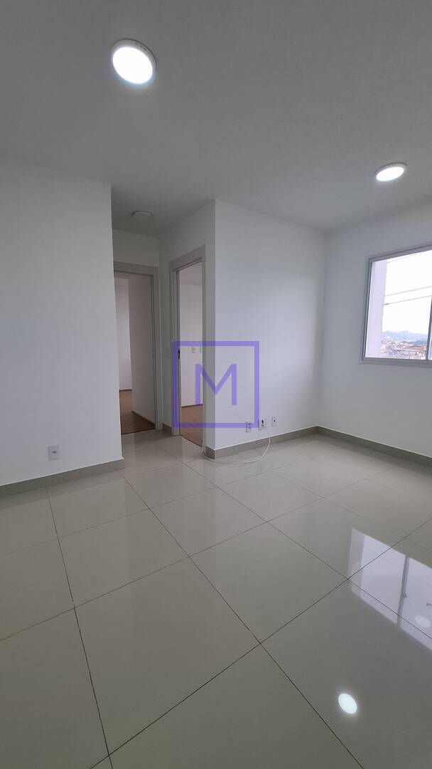 Apartamento para alugar com 2 quartos, 40m² - Foto 3