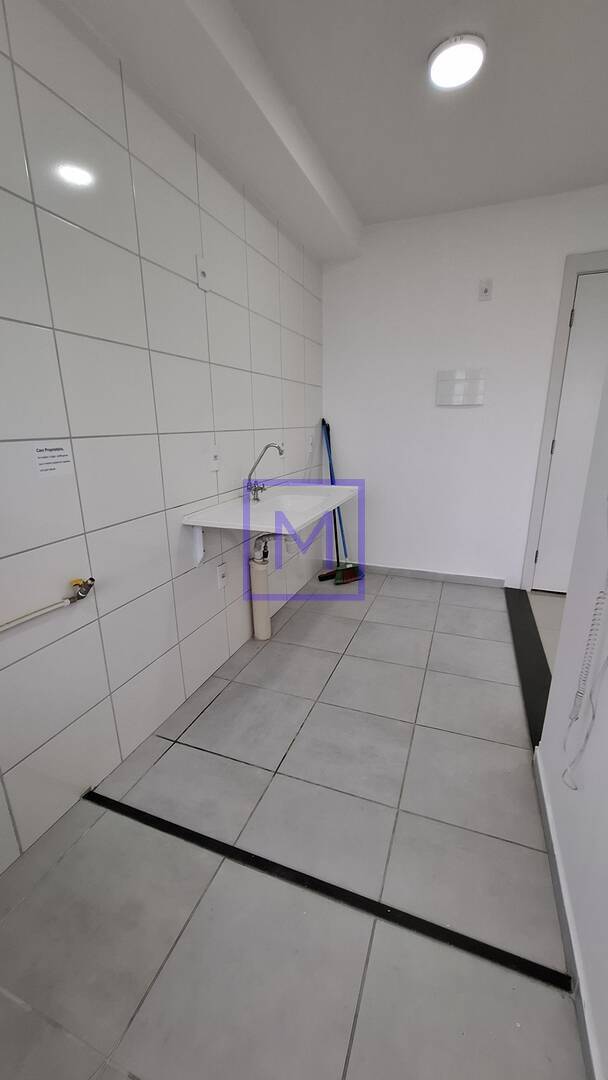 Apartamento para alugar com 2 quartos, 40m² - Foto 7