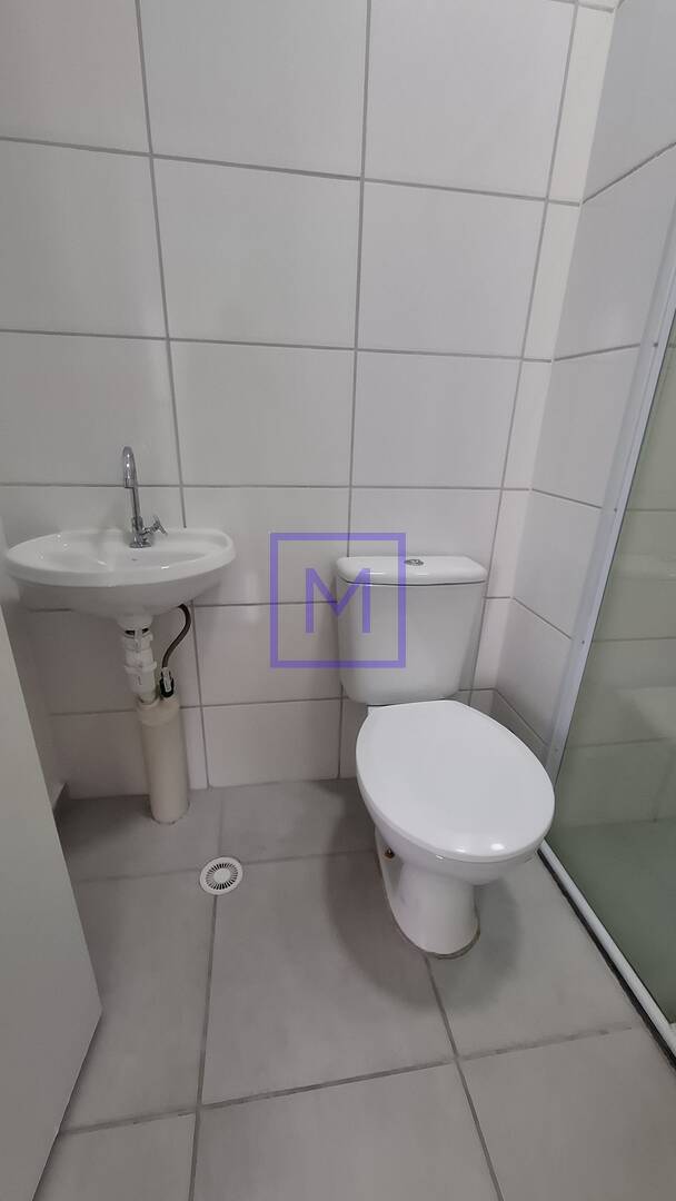 Apartamento para alugar com 2 quartos, 40m² - Foto 13