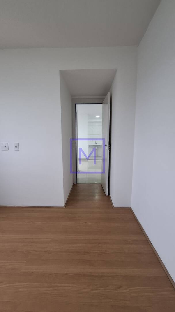 Apartamento para alugar com 2 quartos, 40m² - Foto 17